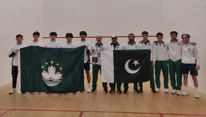 Macaus squash players (L) pictured with Pakistans squash team at the 22nd Asian Junior Squash Team Championships 2025 on February 13, 2025. — Reporter