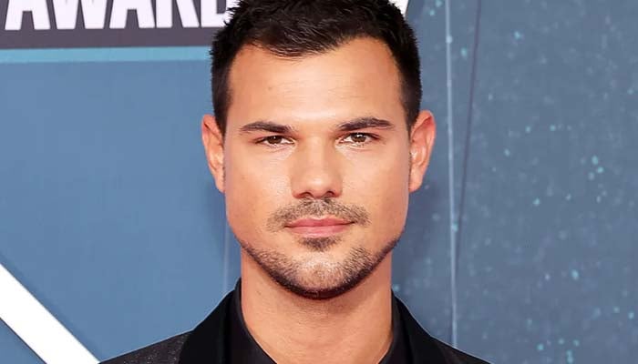 Taylor Lautner drops major announcement for Twilight fans