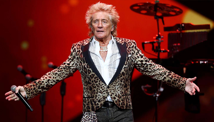 Rod Stewart excites fans with major announcement