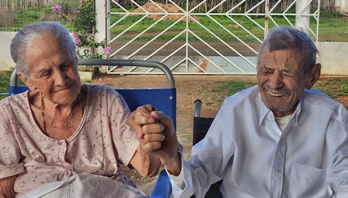 Brazilian couple Manoel Angelim Dino and Maria de Sousa Dino poses for a photo. — Guinness World Record/File