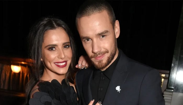 Photo: Liam Paynes ex Cheryl unable to cope with singers loss: Report