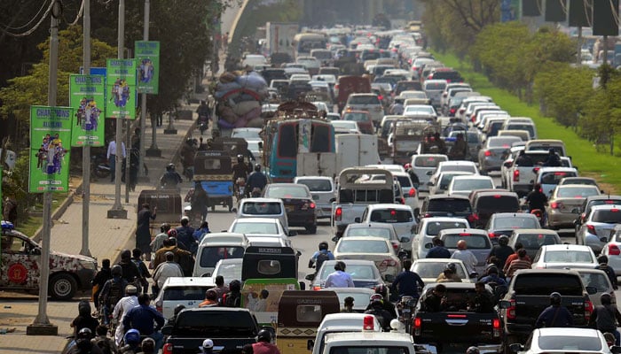 A large numbers of vehicles stuck in traffic jam due at Sharea Faisal n Karachi on February 17, 2025. — PPI