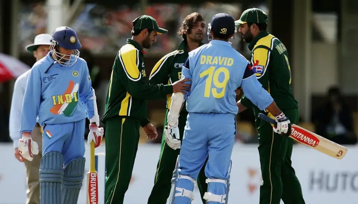 Pakistan cricket players Shoaib Malik (centre), Shoaib Akhtar and Inzamam-Ul-Haq seen on the field with Indian cricketers Rahul Dravid and Gautam Gambhir. — ICC/File