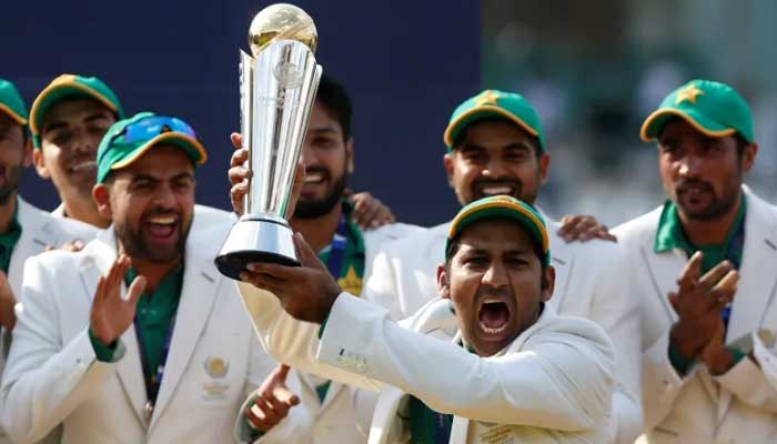 Former Pakistan captain Sarfaraz Ahmed lifts ICC Champions Trophy after his team beat India in the final match at The Oval in Birmingham, United Kingdom on June 18, 2017. — Reuters