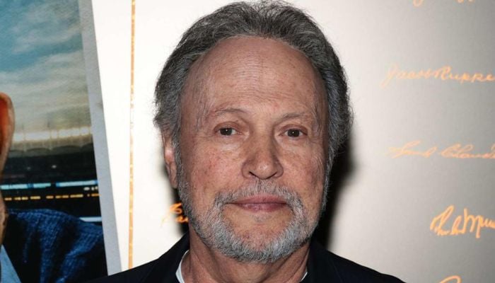 Billy Crystal opens up about devastating wildfire aftermath