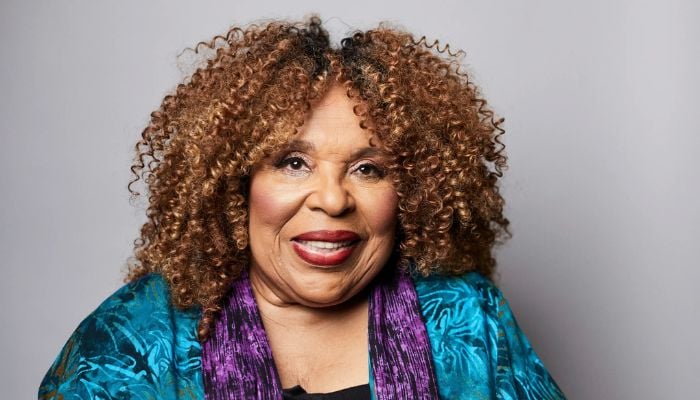 Roberta Flack, legendary R&B singer and pianist, dies at 88