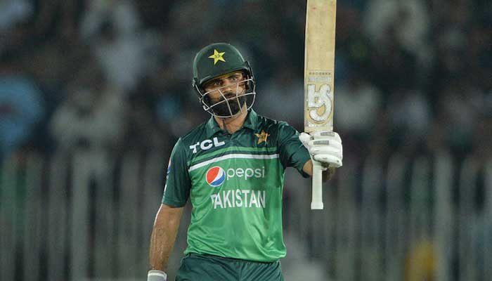 Pakistan left-handed opener Fakhar Zaman showcases his bat during a match. — AFP/File