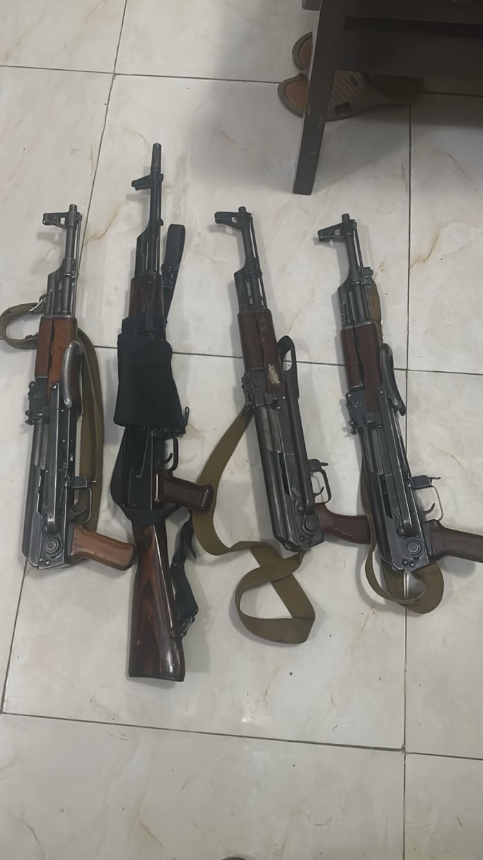 Weapons recovered from Shah Zain Marri’s private guards, February 28, 2025. — Reporter