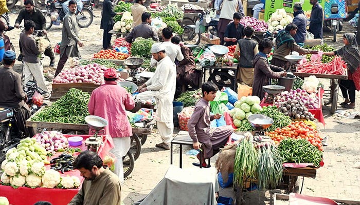 A large number of vendors selling fresh vegetables at Jelas Market Chowk on February 14, 2025. — APP