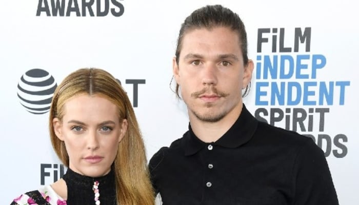 Photo: Ben Smith Peterson, Riley Keough going strong despite difficulties: Source