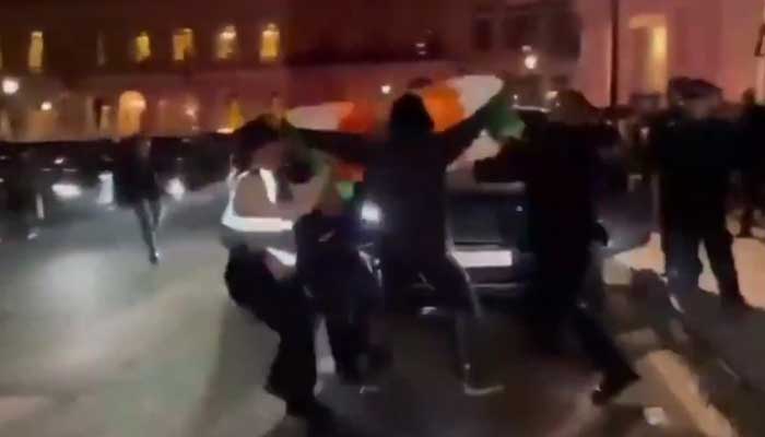 A protester broke away from the police cordon as Jaishankar was leaving the venue in London. — Screengrab via X/@SikhPA