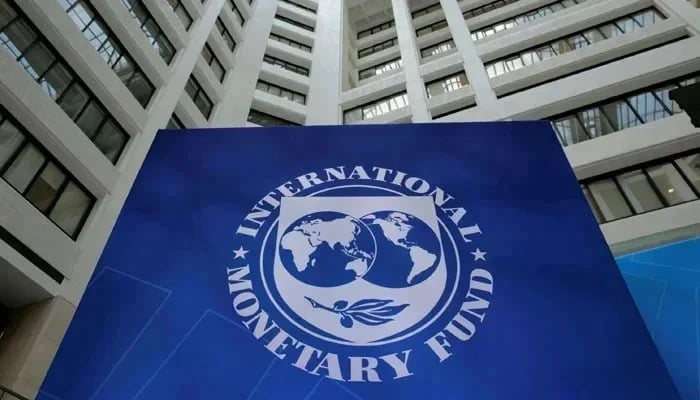 Pakistan urges IMF to reduce tax rates for key sectors