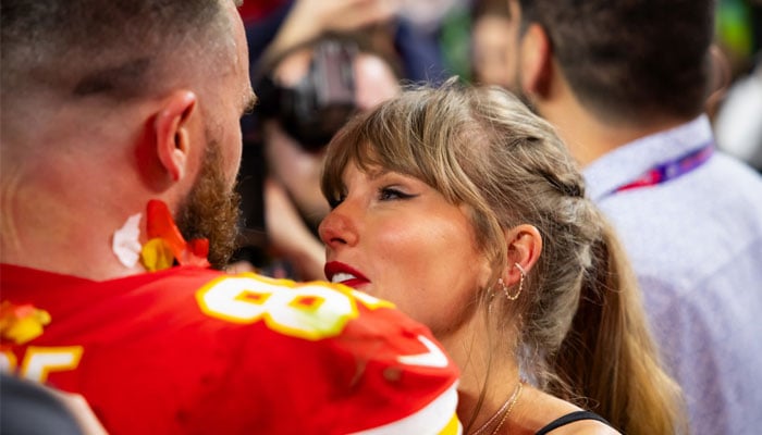 Taylor Swift sparks break up fears from Travis Kelce