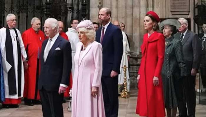 Buckingham Palace makes up for omission as it shares Kates stunning photos