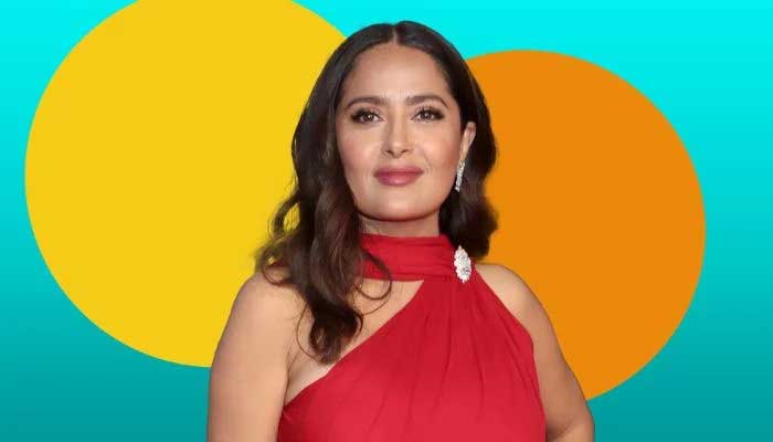 Salma Hayek reveals she's living tech-free life: 'I don't buy online'