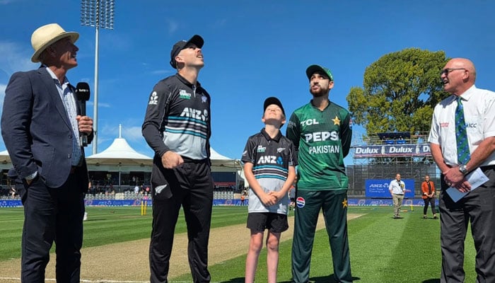 New Zealand elect to field first against Pakistan in first T20I