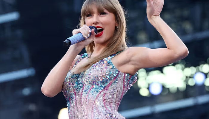 Succession star adopts Taylor Swift routine for Eras Tour