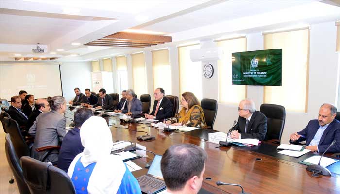 The Minister of Finance and Revenues, Senator Muhammad Aurangzeb meets the World Bank team to discuss the national growth and tax program of Pakistan as part of the 10 -year national partnership (CPF) in Islamabad, March 17, 2025.