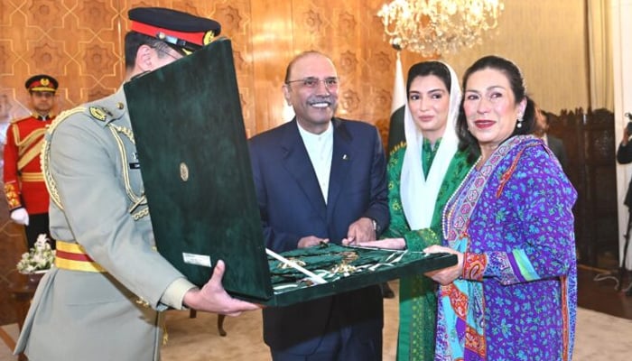 President Asif Ali Zardari conferring the award of Nishan-i-Pakistan (posthumous) upon Shaheed Zulfiqar Ali Bhutto in recognition of his services in the field of public service, at the investiture ceremony to confer the insignias of Civil Awards, held at Aiwan-e-Sadr on March 23, 2025. — APP